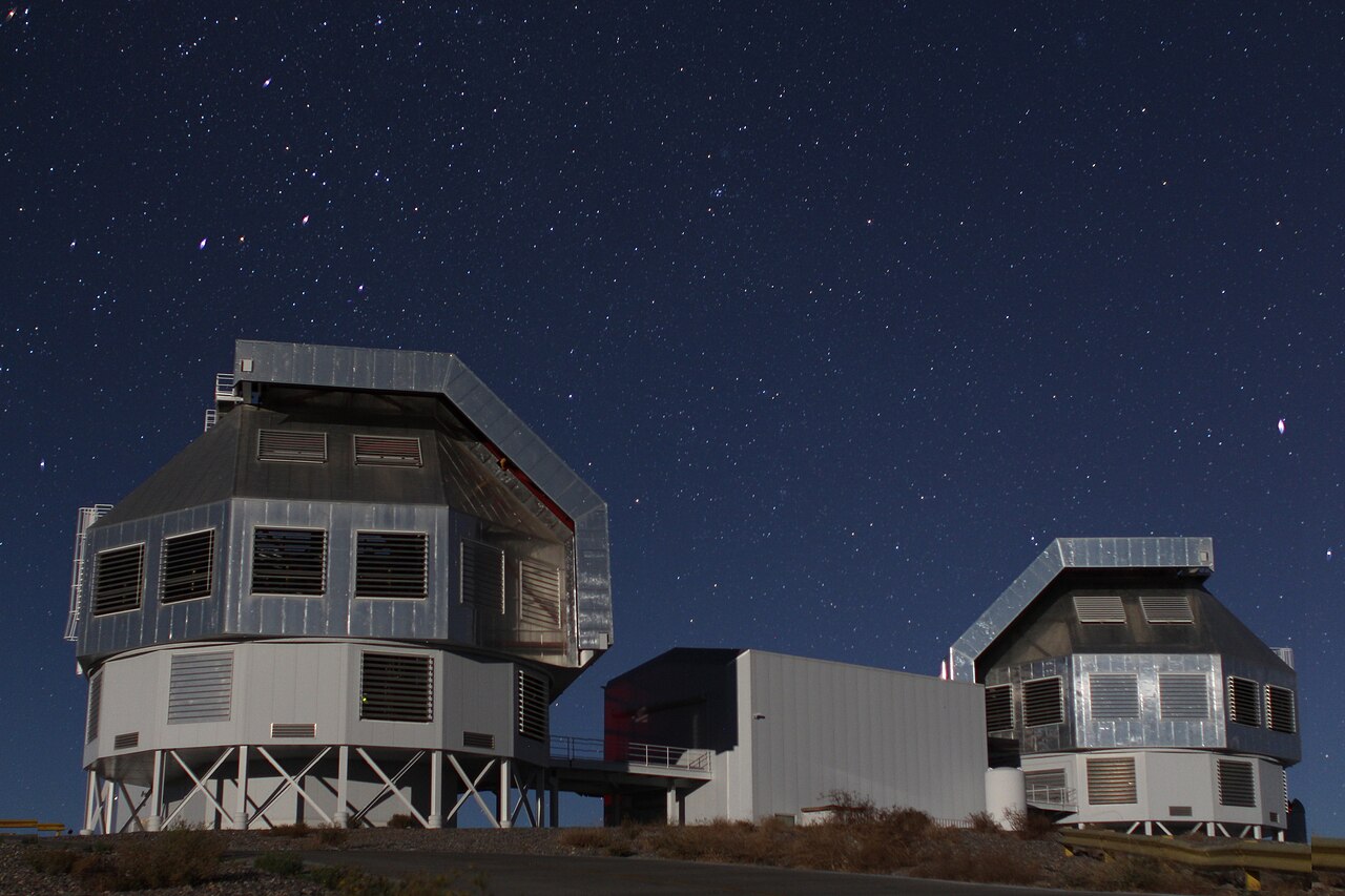 Magellan Telescopes at Las Campanas Observatory, Chile, during observations.
Walter Baade telescope in to the left and Landon T. Clay telescope to the right. Service building, with additional instrume