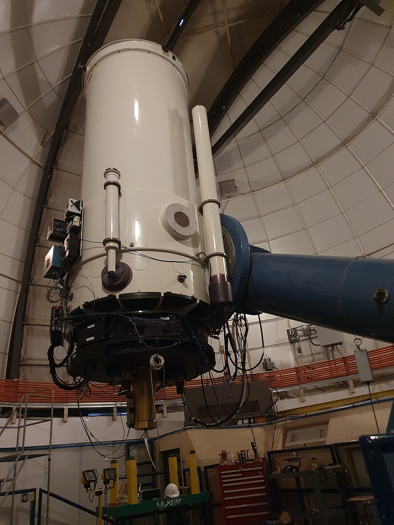 1m Swope Telesceope at Las Campanas Observatory (Chile)
